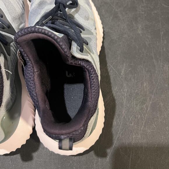 Adidas Alphabounce Beyond Shoes Womens 8 Gray Continental Sole Running CG5580 - Picture 9 of 10